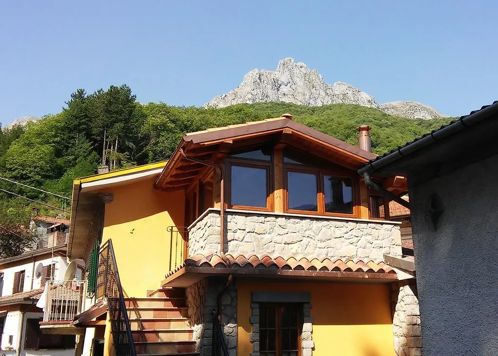 Home In Garfagnana location